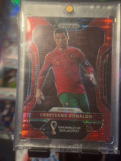 2022 Panini Prizm FIFA World Cup #175 Cristiano Ronaldo Red Breakaway Prizm /99 COLOR MATCH