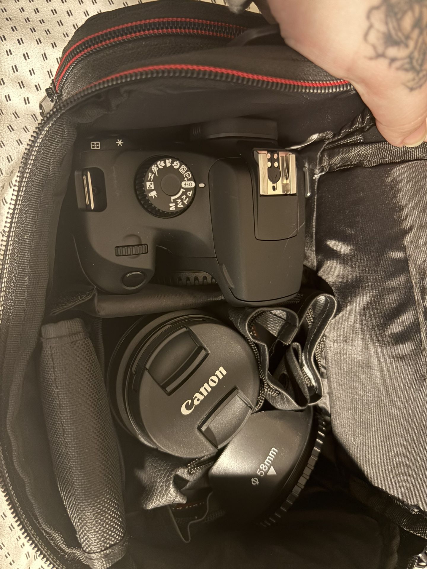 Paging Zone-Canon intl EOS 4000D DSLR Camera with 18-55mm f/3.5-5.6 Zoom Lens,64GB Memory