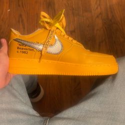 nike offwhite air force size 7 men's