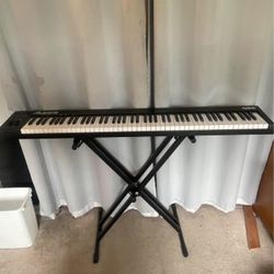 Alesis Q88 Midi Piano 