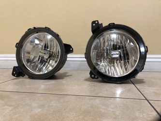 Jeep Wrangler JL 2019 headlights