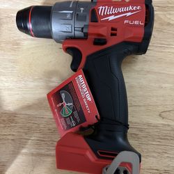 Milwaukee M18 Fuel Drill