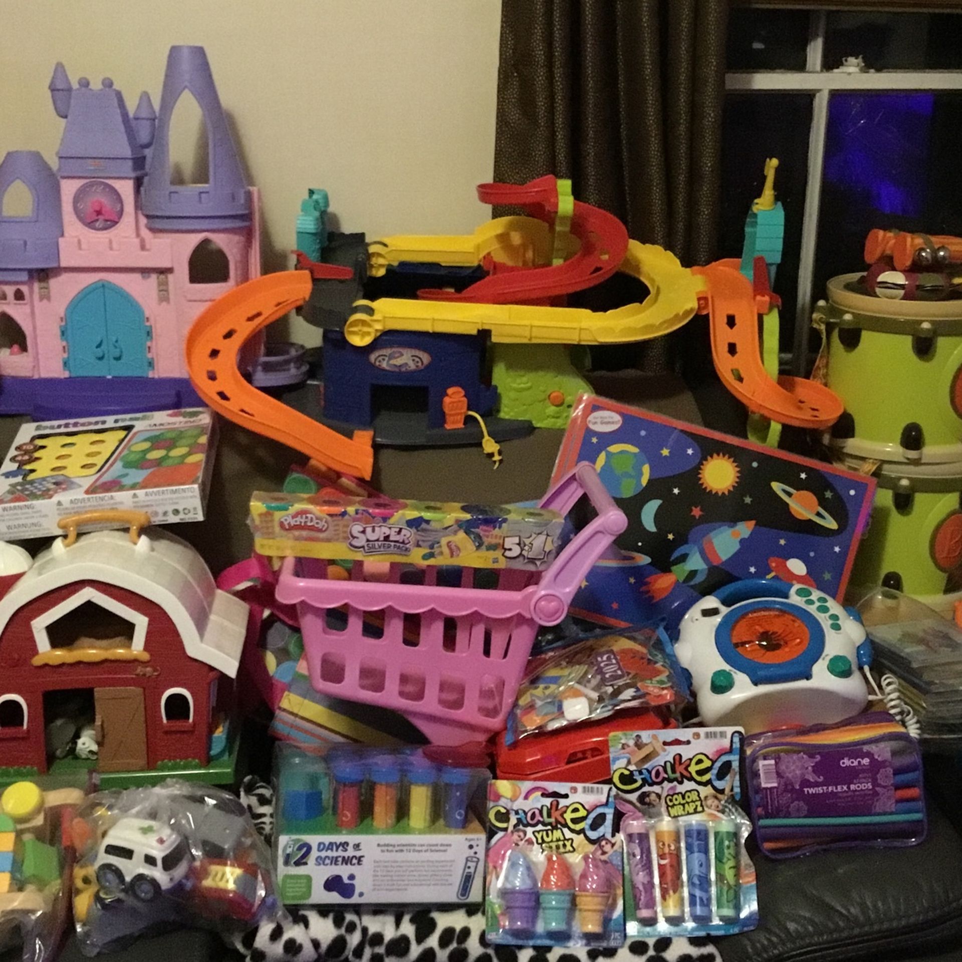 TOYS