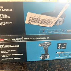 Makita 18V LXT Sub-Compact Brushless 1/2” Driver-Drill Kit (XFD15SY1B)