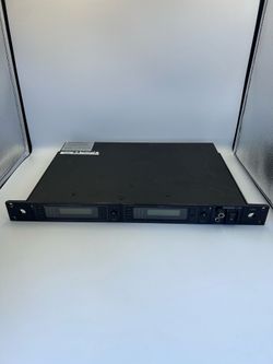 Shure U4D-J4 Dual-Channel Wireless Microphone Receiver 554-584mhz