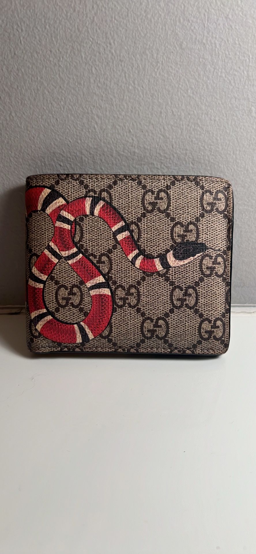 Gucci Men’s Snake Wallet