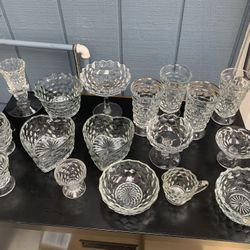 33 Piece Fosteria American Glass 