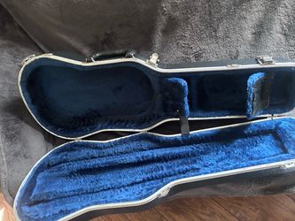 Hard Shell Guitar Case with Blue Interior