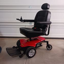 Jazzy Select Elite Electric Wheelchair Great Condition NEW BATTERIES