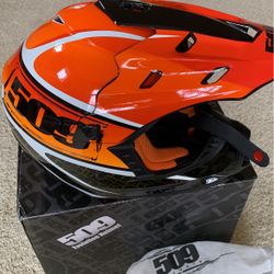 Snowmobile helmet