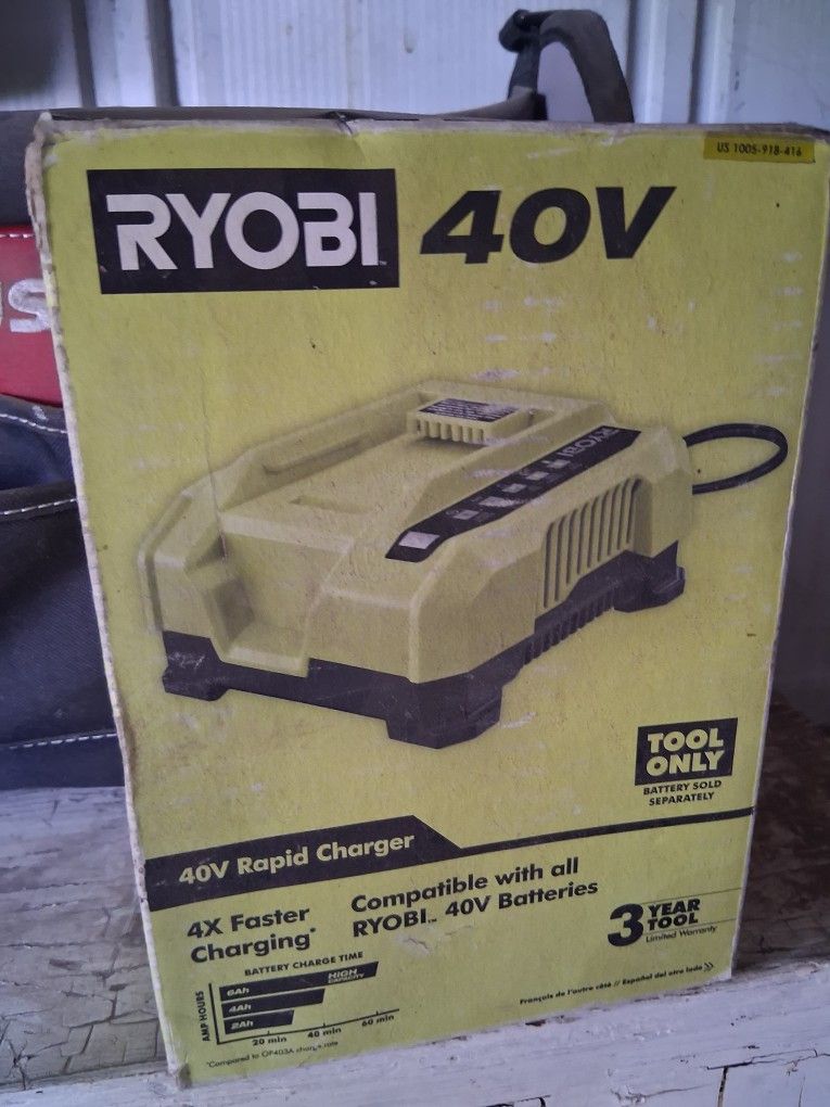 Ryobi Charger