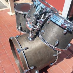 Gretsch Black Hawk 5 Piece Drum Set 