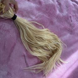 I-Tip Blonde Hair Color