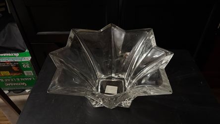 Clear Crystal Glass Star-Shaped Bowl