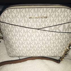 Authentic Michael Kors Crossbody Purse