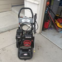 Honda 3000 PSI 2.4 GPM Pressure Washer