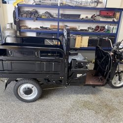 Electric Scooter W Dump Bed