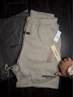 Fear of God Essentials shorts Grey