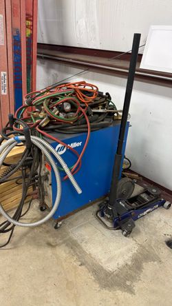 Miller welder machine