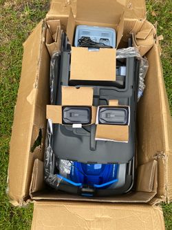 New Lawnmower by KraftSense  40V brushless battery powered self propelled  2 batteries and charger New