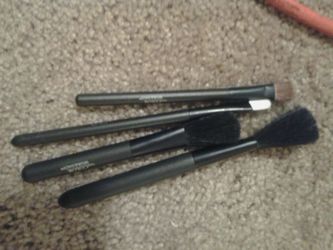 Makeup brushes workshop