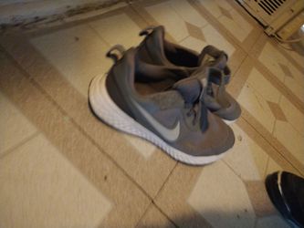 Nike shoes