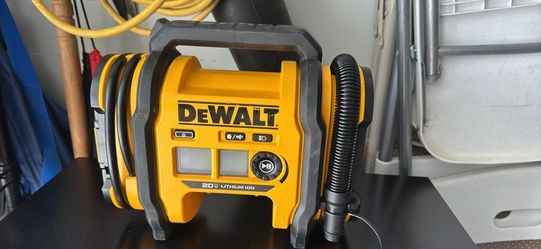 Dewalt air pump(tool only no battery)