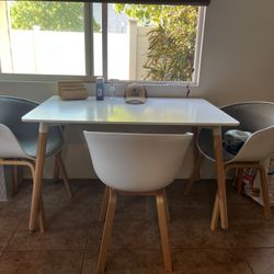 Dining Table With Chairs