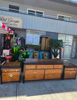 "Chin Hua" Vintage Bedroom Set by Raymond Sobota for Century Furniture (1970s/80s)