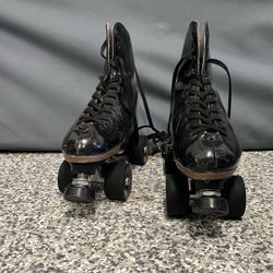 Black Sure-grip Skates Size 8 In Womens