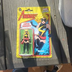 marvel legends captain marvel carol Danvers  figure moc