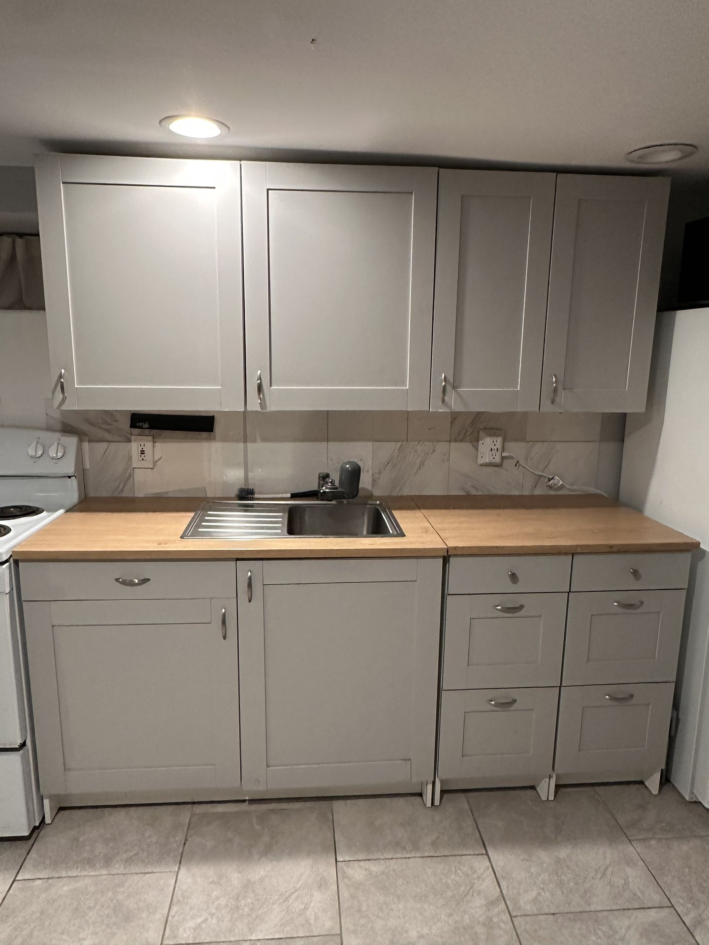 Kitchen Cabinets Upper And Lower With Sink