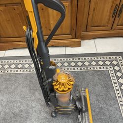 Dyson Ball Multi Floor 2 Upright Vacuum Corded 110v