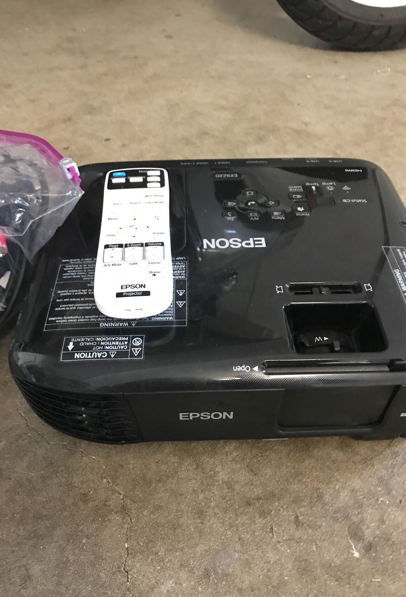 Epson Projector model H846A