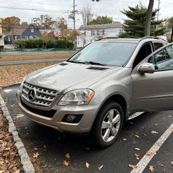 2009 Mercedes Benz ML350 4Matic