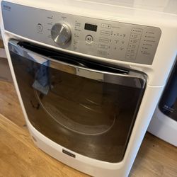 Maytag Dryer MED8200FW2