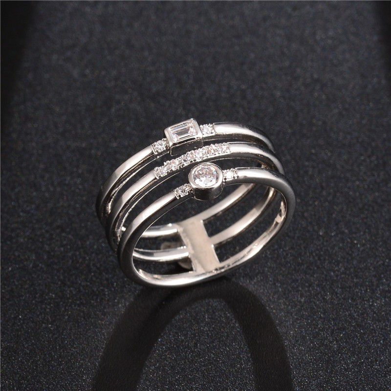 "New Luxury Korean Jewelry Party Unusual Finger Silver Ring for Women, VIP584
  
 