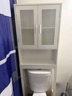Storage cabinet