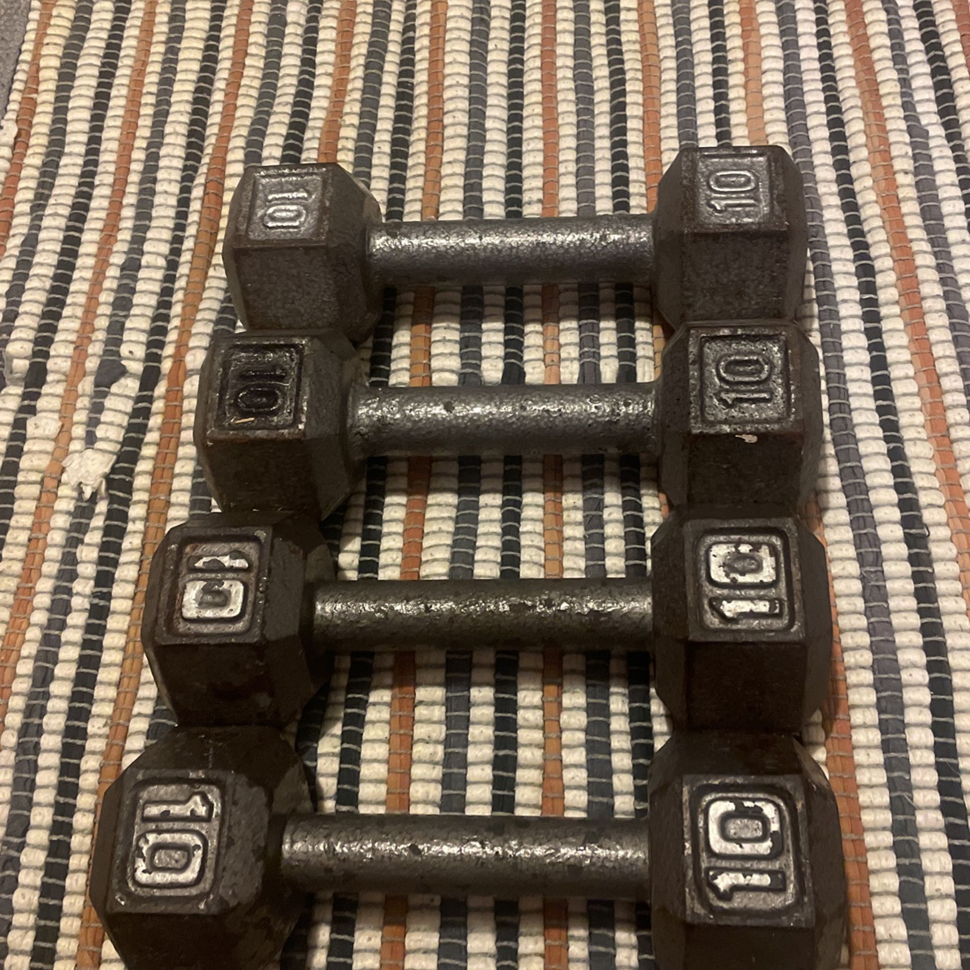 4-10 Lb Hex DUMBBELLS 40 Lbs Total