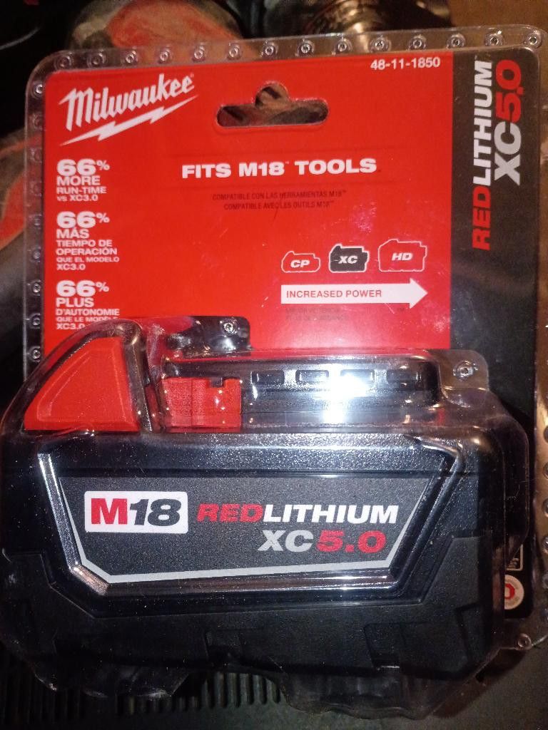 Milwaukee - M18 Red Lithium XC 5.0