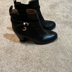 Black Ankle Boots Size 8.5