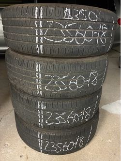 235/60/18 beautiful set of Goodyear