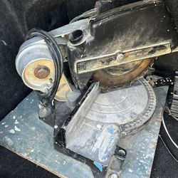 10” Black And Decker Miter Saw 