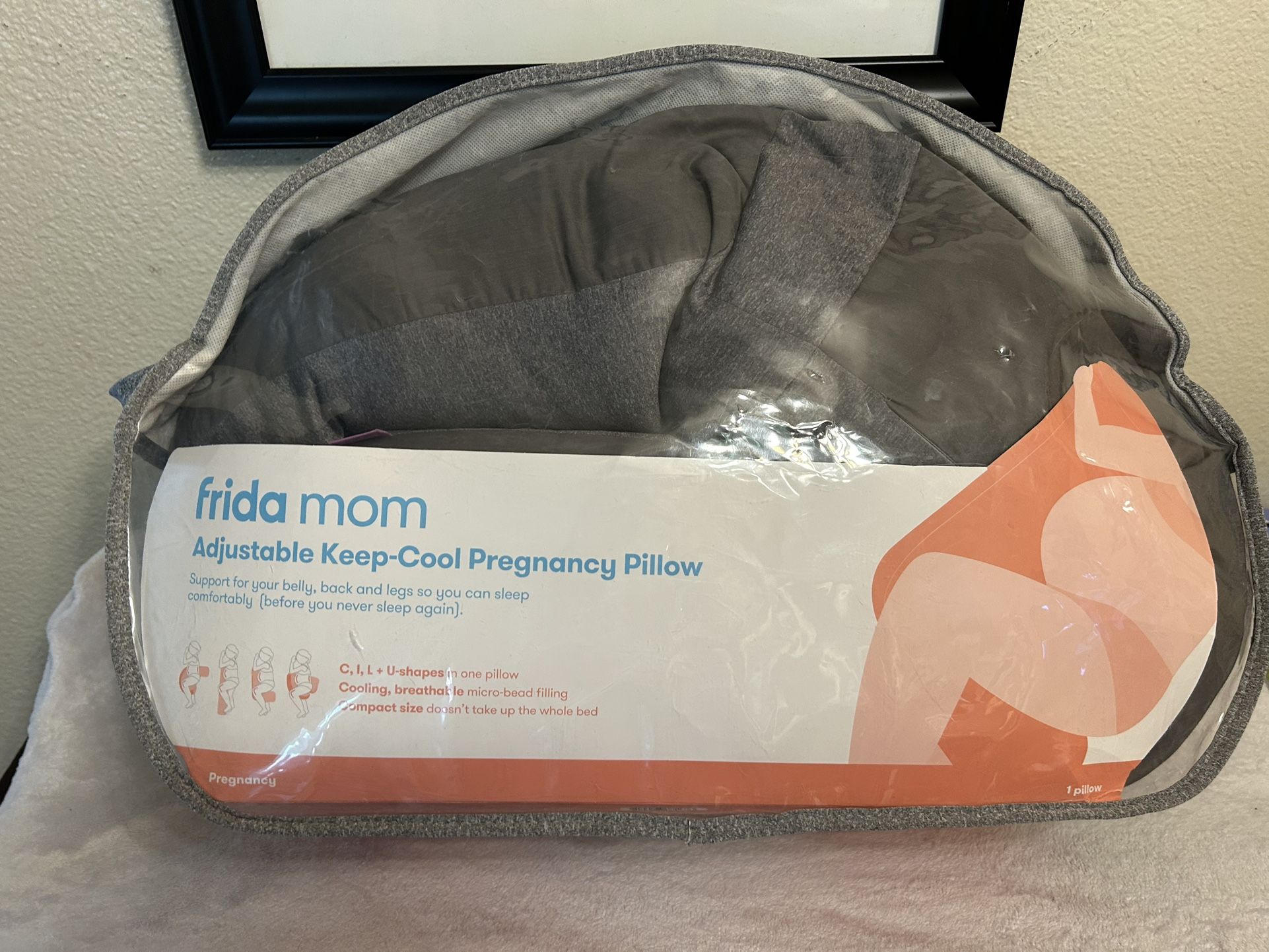 Frida Mom Adjustable Pregnancy Pillow – Like New