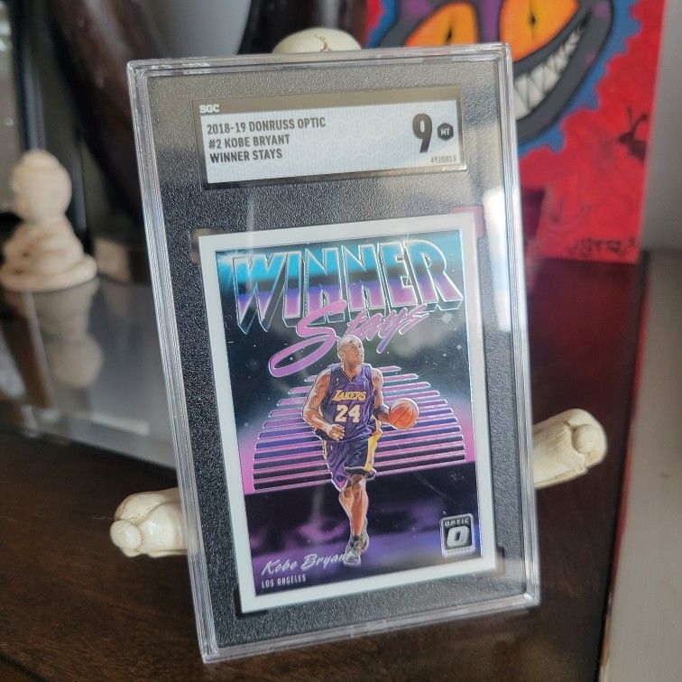 2018 Donruss Optic Winner Stays Kobe Bryant #2 SGC 9 MINT