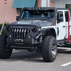 Mad Max Front Grill/bumper