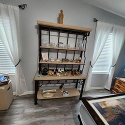 Baker's rack
