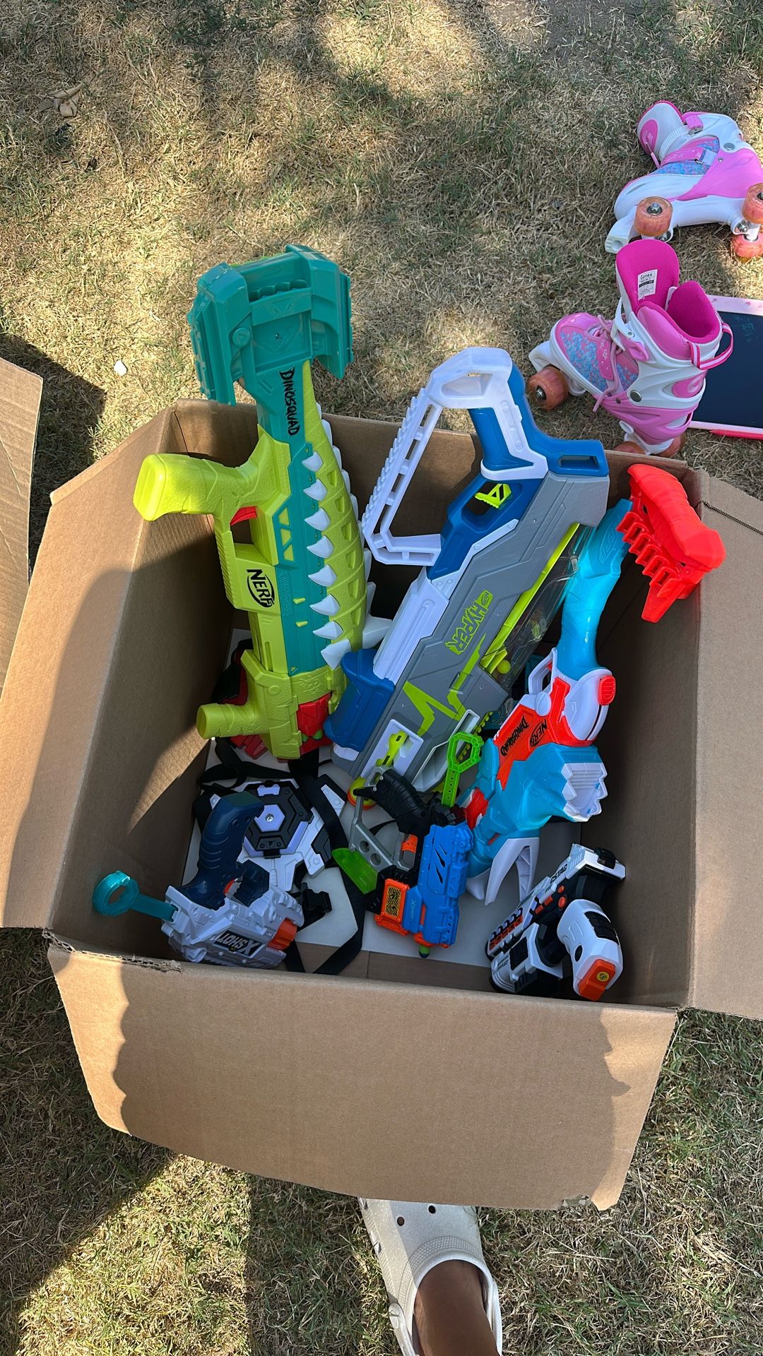 Nerf Guns And Laser Tag Guns $30 For The Box