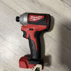 Milwaukee M18™ Compact Brushless 1/4 in. Hex Impact Driver
