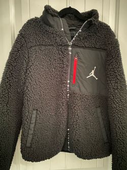 Boys Jordan medium jacket.